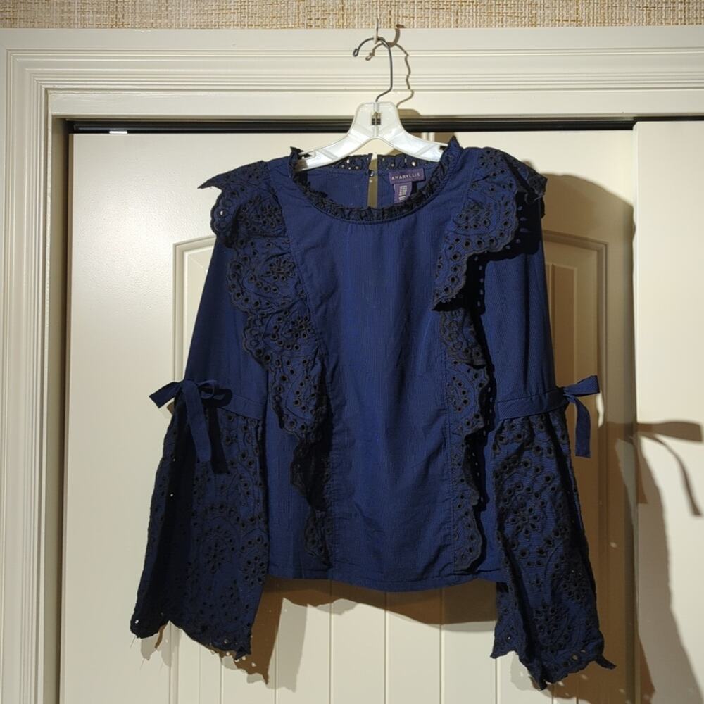 Amaryllis Navy/Black Striped Eyelet Ruffle Bell Sleeve Blouse Women's Sz S/M